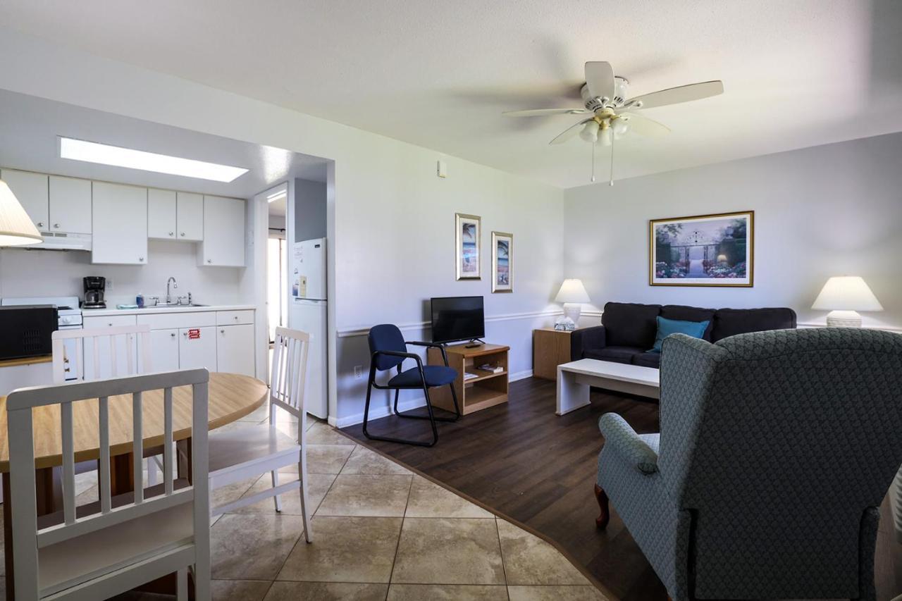 Coastal Waters Hotel New Smyrna Beach Eksteriør billede